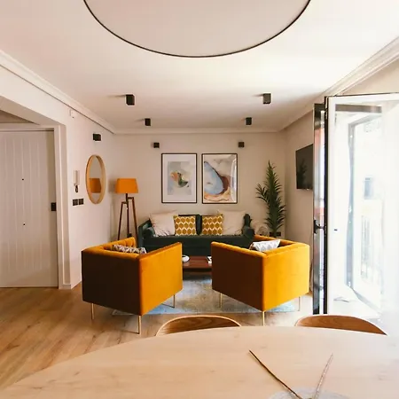 Modern And Luxury- 2bd 2bth- Socorro 塞维利亚