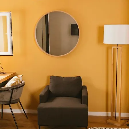 Modern And Luxury- 2bd 2bth- Socorro * 塞维利亚
